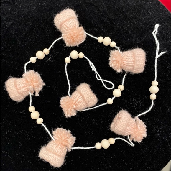 Handmade miniature blush beanie hat and wood bead garland - Picture 5 of 5